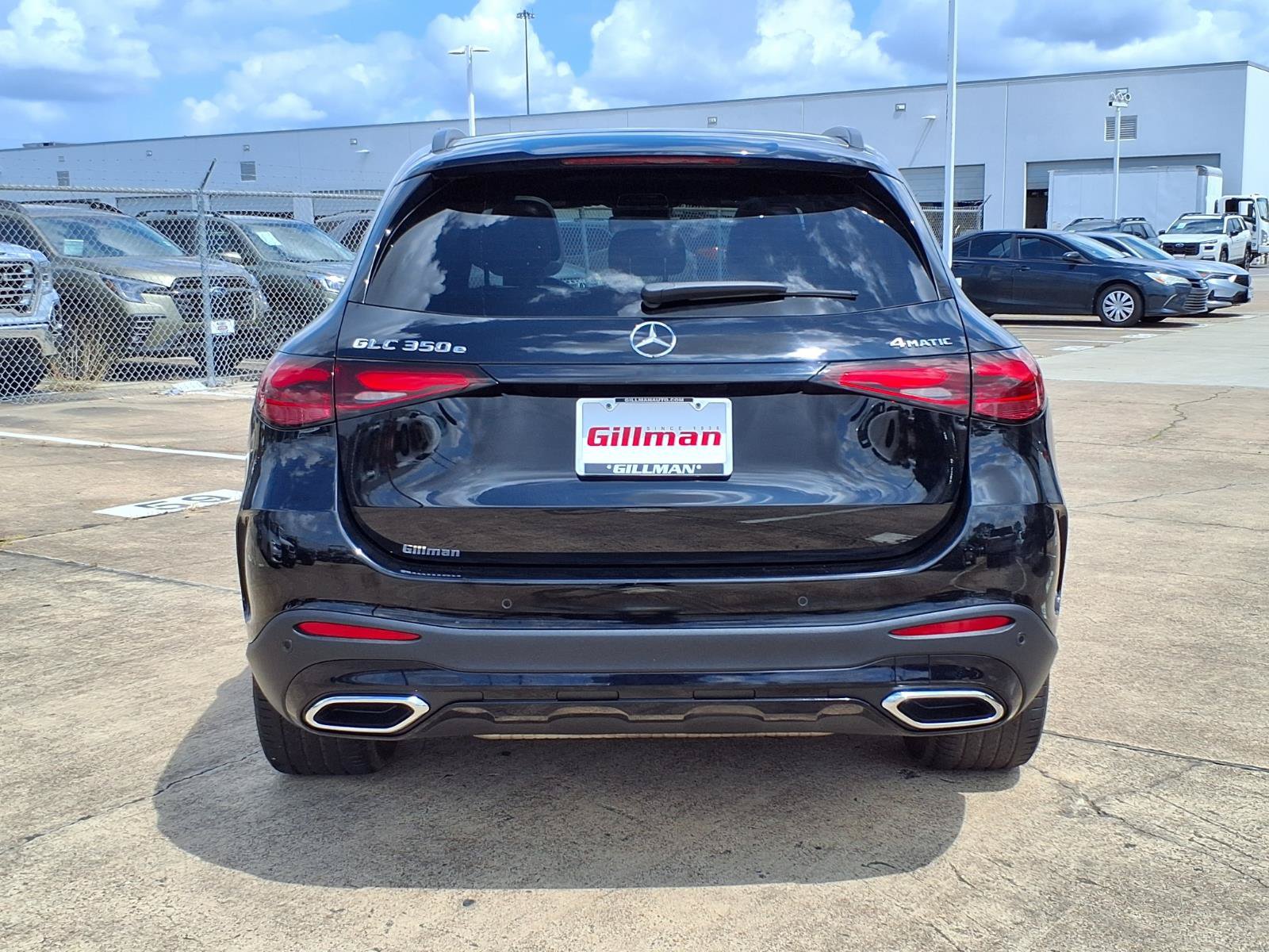 Used 2025 Mercedes-Benz GLC 350e 4MATIC image 26