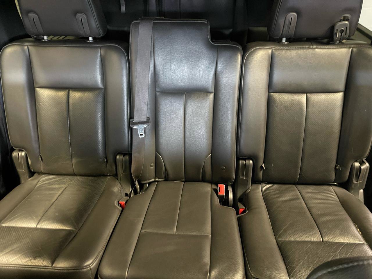 Used 2014 Ford Expedition Limited w/ Equipment Group 301A AWD/4WD image 26