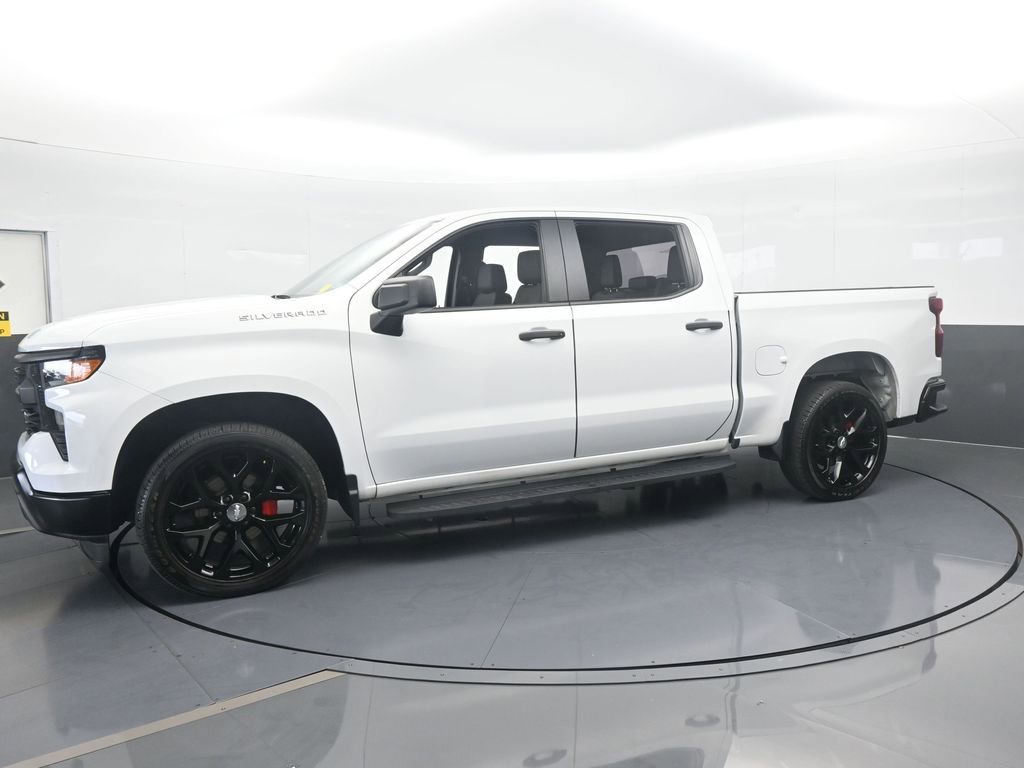 Used 2023 Chevrolet Silverado 1500 W/T image 2
