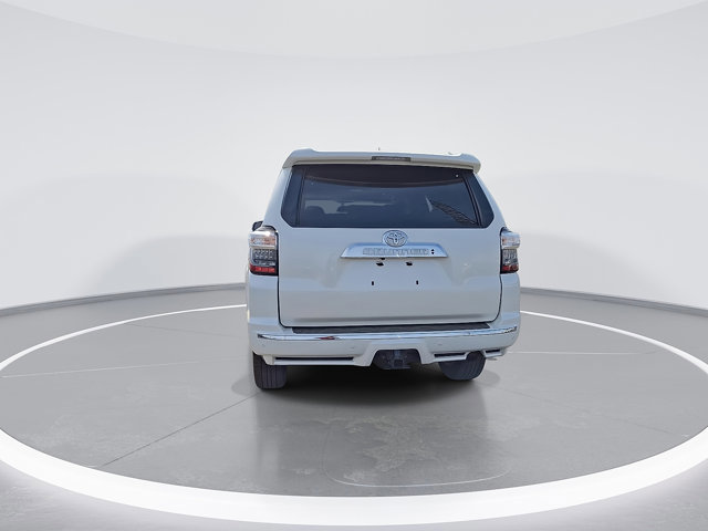 Used 2018 Toyota 4Runner Limited AWD/4WD image 8