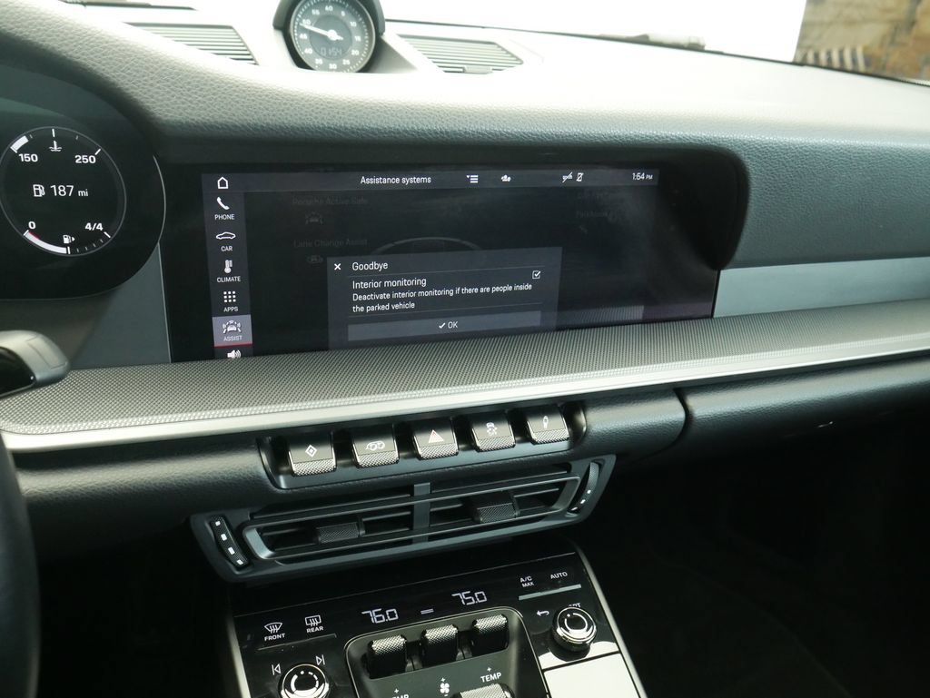Certified 2020 Porsche 911 Carrera 4S AWD/4WD image 22