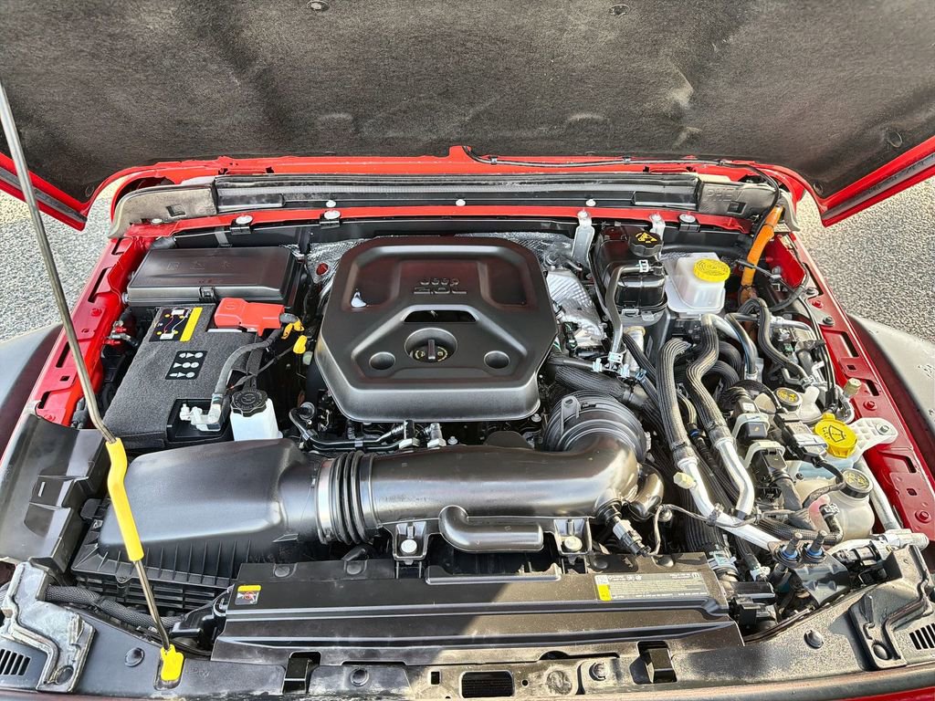 Used 2025 Jeep Wrangler Unlimited Rubicon 4xe w/ Safety Group image 17