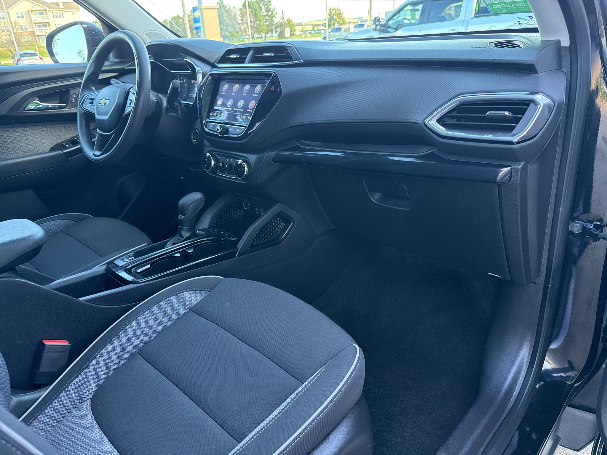 Used 2023 Chevrolet TrailBlazer LT w/ Convenience Package FWD image 35