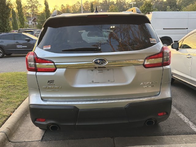 Used 2020 Subaru Ascent Limited w/ Technology Package AWD/4WD image 5