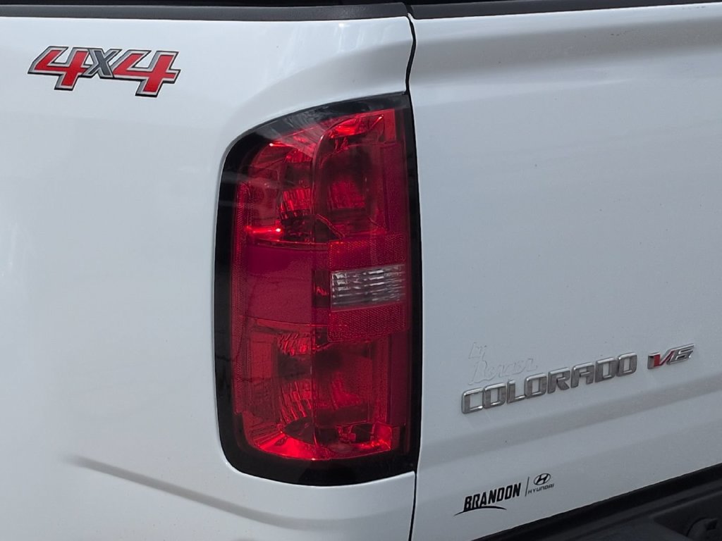 Used 2019 Chevrolet Colorado W/T w/ WT Convenience Package AWD/4WD image 8