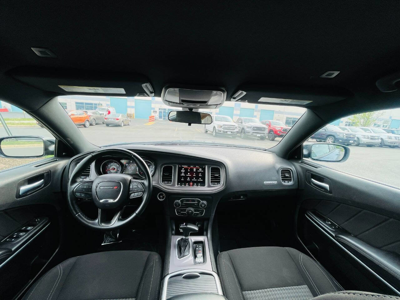 Used 2023 Dodge Charger SXT image 28