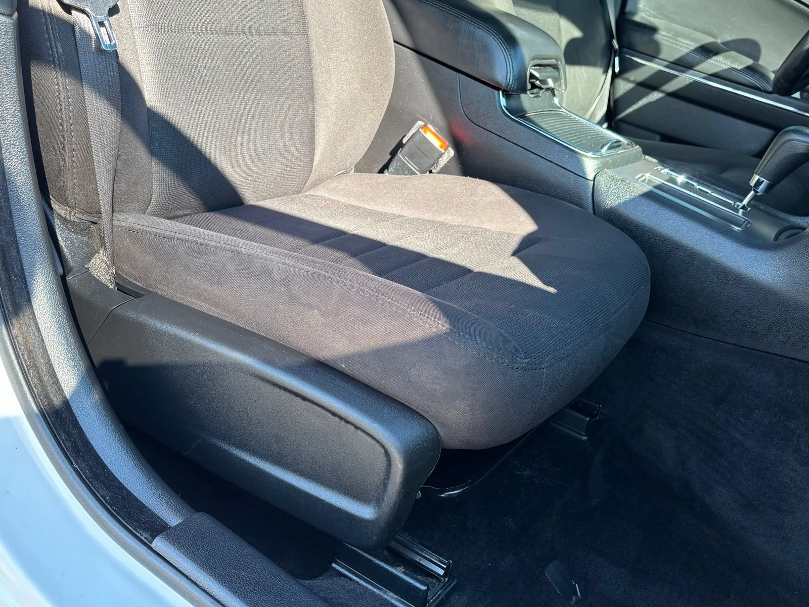 Used 2014 Dodge Charger SE RWD image 23