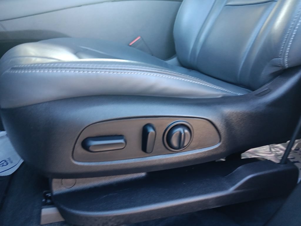Used 2020 Buick Enclave Essence AWD/4WD image 20