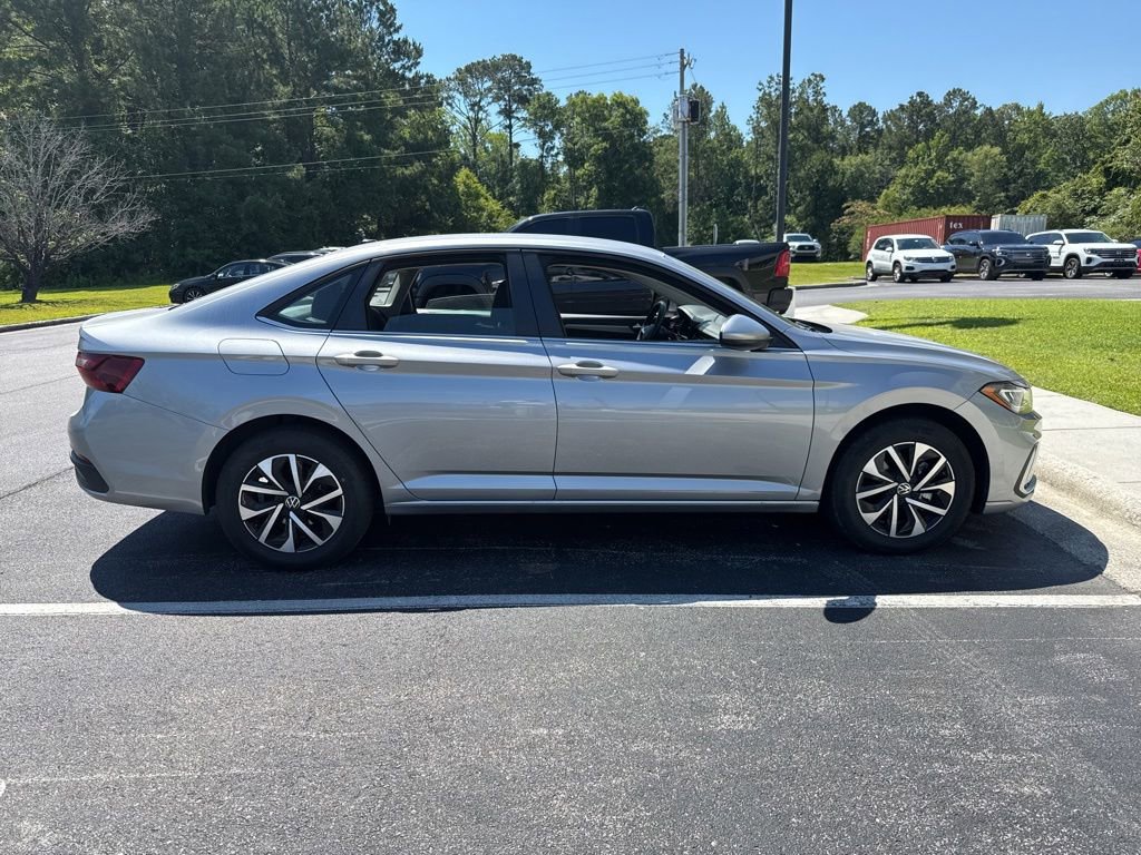 Used 2025 Volkswagen Jetta S FWD image 6