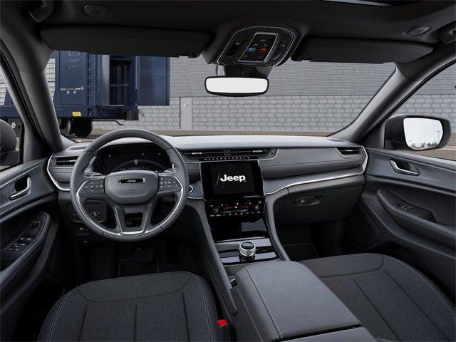 New 2025 Jeep Grand Cherokee L Laredo image 14