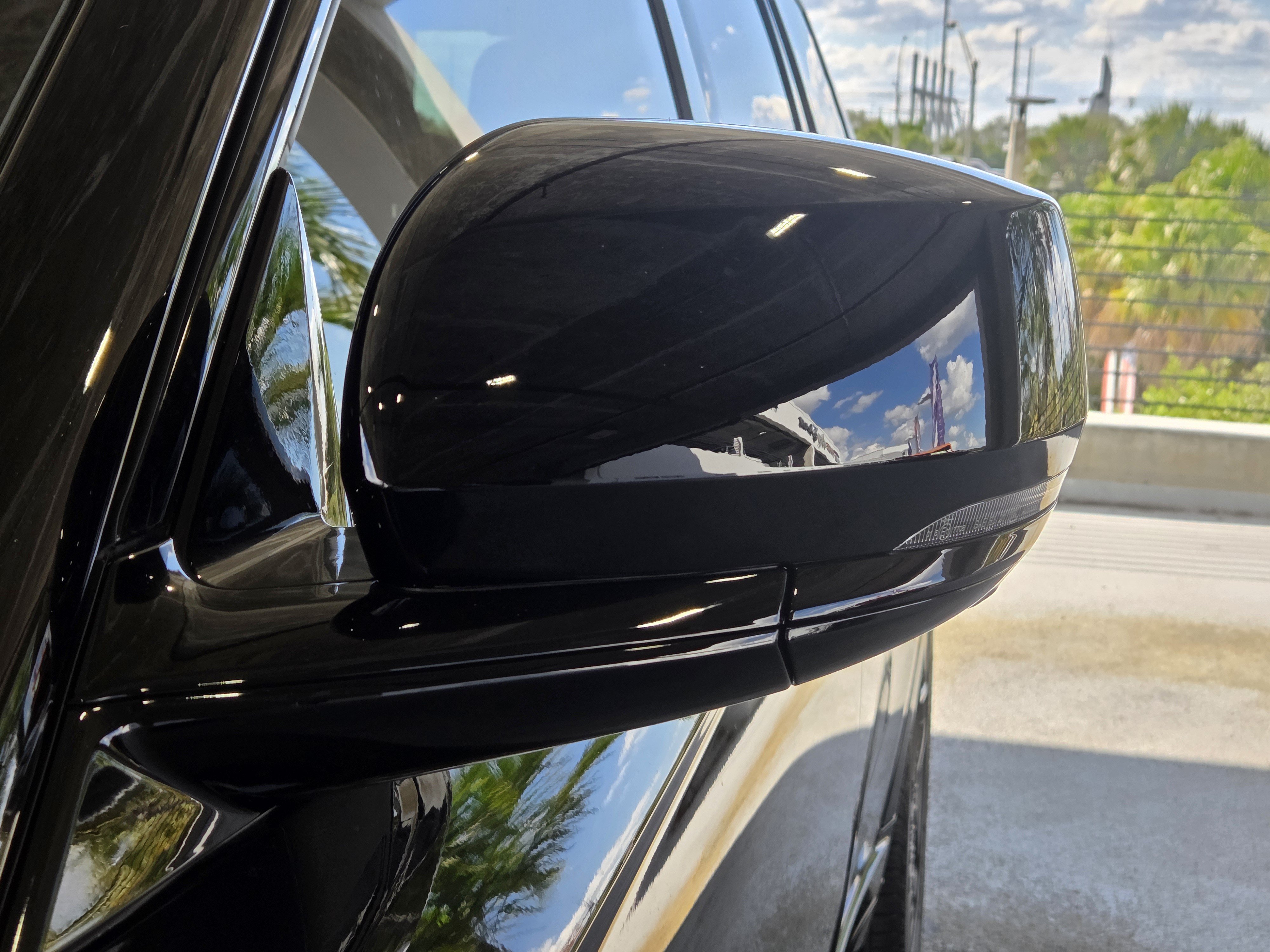 New 2025 Jeep Grand Cherokee L Summit AWD/4WD image 12