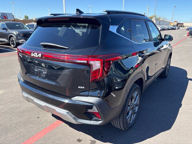 Used 2024 Kia Seltos S AWD/4WD image 7