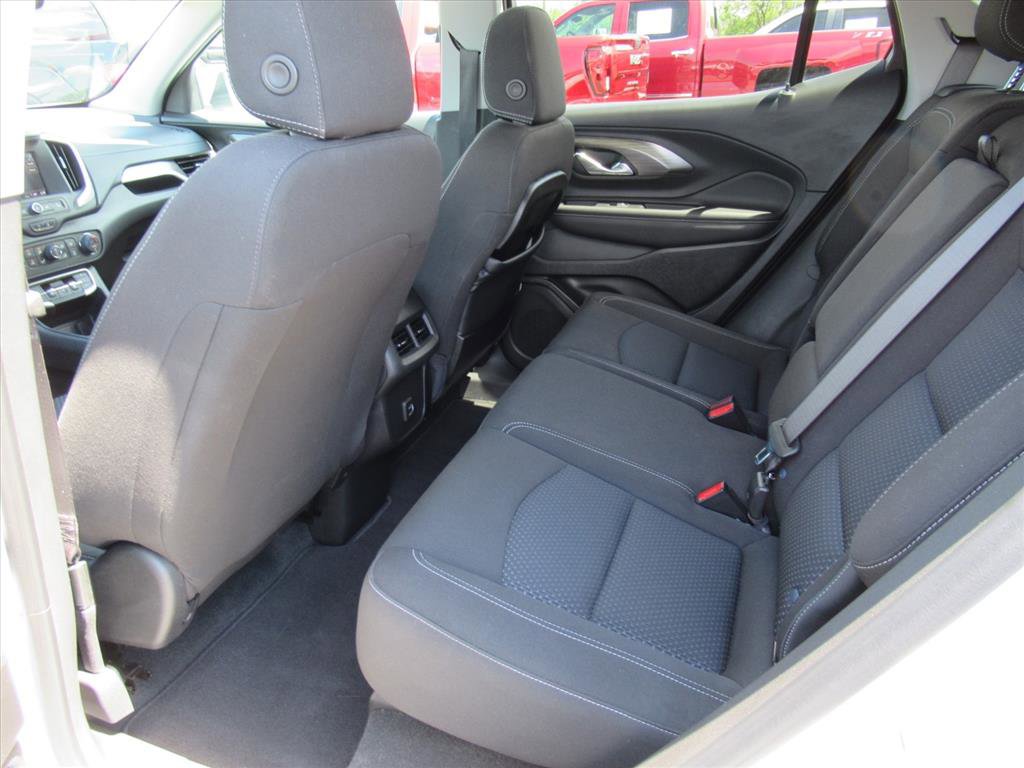 Used 2023 GMC Terrain SLE w/ Driver Convenience Package FWD image 29