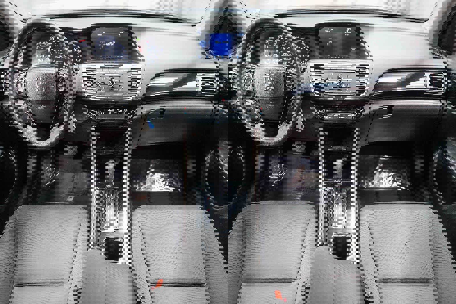 Used 2017 Honda Accord LX image 13