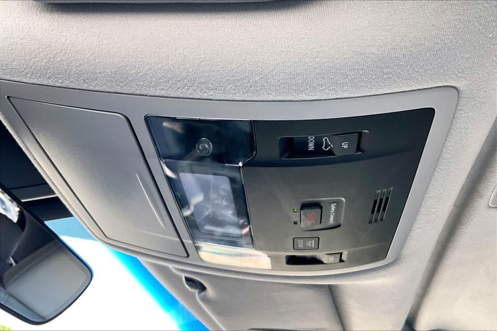 Used 2019 Lexus RX 350 FWD w/ Navigation Package image 31