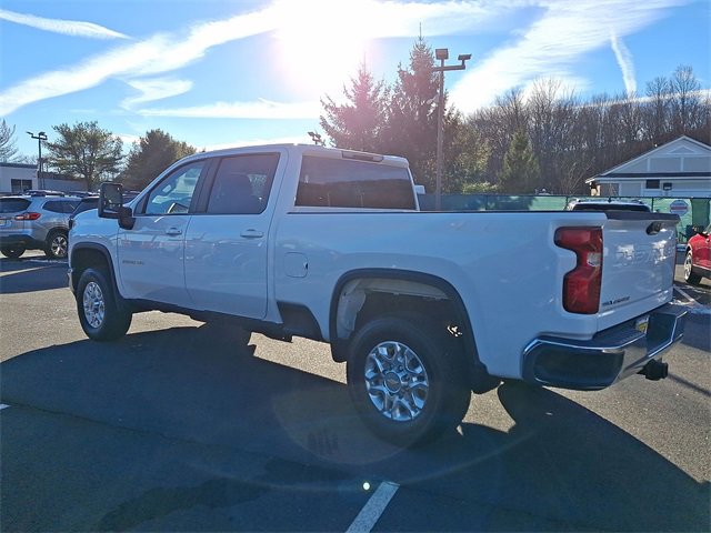 Used 2023 Chevrolet Silverado 2500 LT image 11
