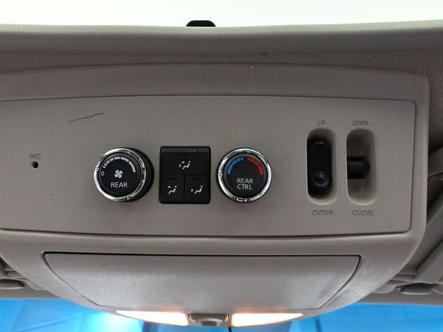 Used 2011 Nissan Armada Platinum w/ 2nd Row Captain Seat Pkg image 31