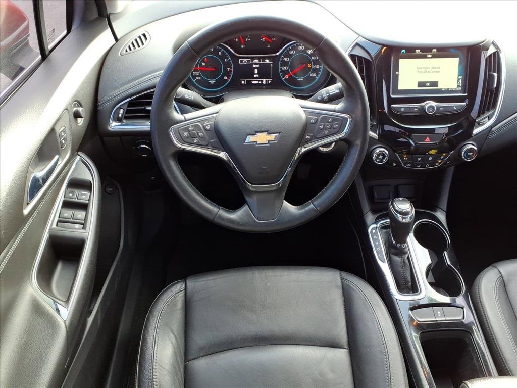 Used 2016 Chevrolet Cruze Premier image 9