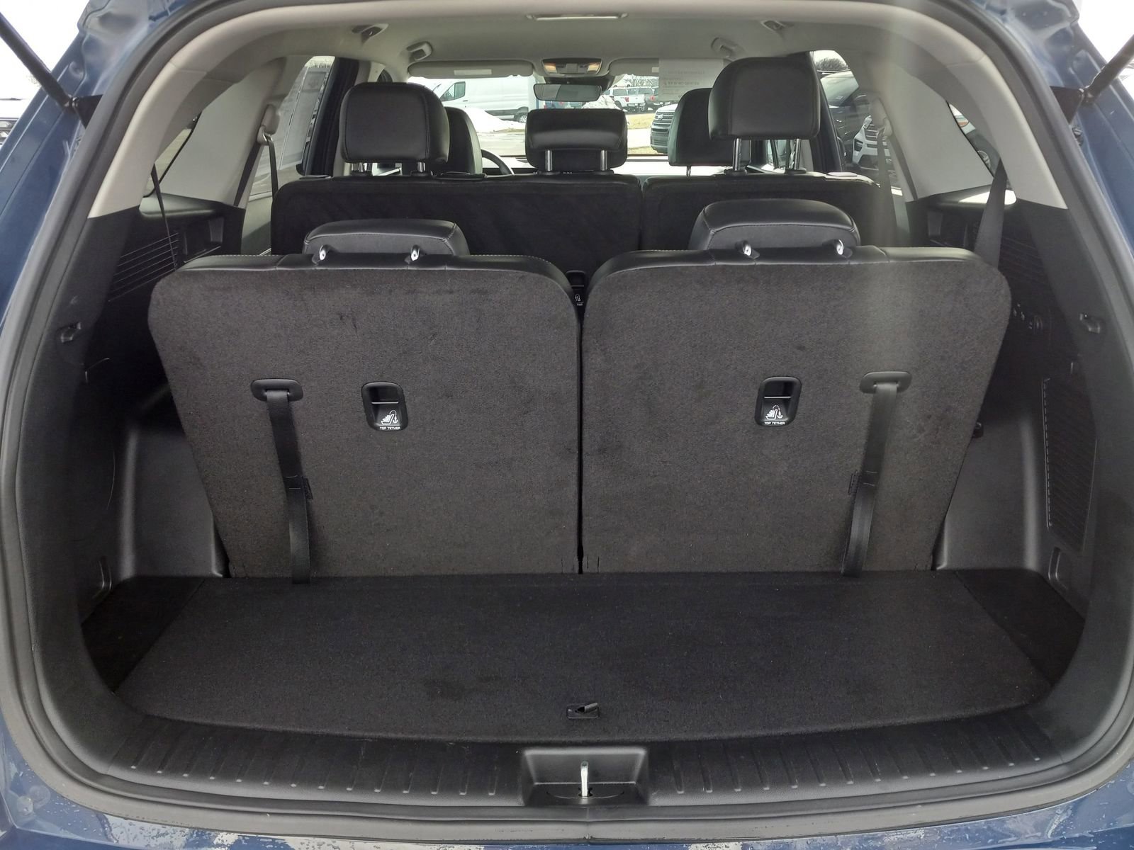Used 2025 Kia Sorento S AWD/4WD image 11