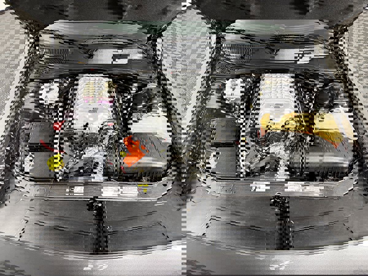 Used 2015 Dodge Challenger SRT Hellcat image 40