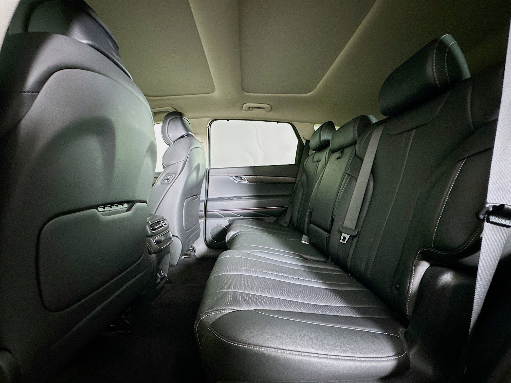 Used 2024 Genesis GV80 3.5T image 29