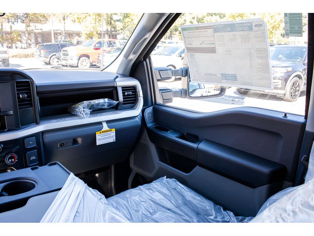 New 2026 Ford F350 XL w/ XL Chrome Package AWD/4WD image 14