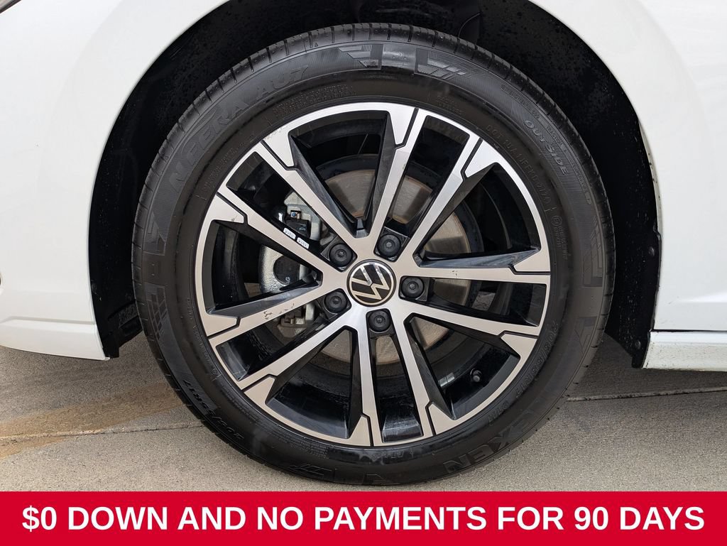 Used 2025 Volkswagen Jetta Sport FWD image 31