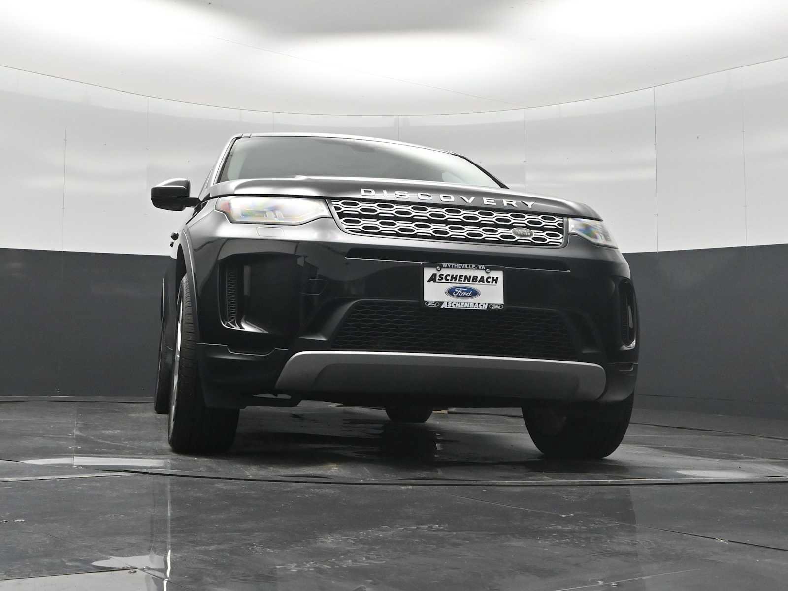 Used 2020 Land Rover Discovery Sport SE AWD/4WD image 38