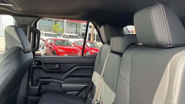 New 2026 Toyota 4Runner TRD Off-Road Premium AWD/4WD image 19