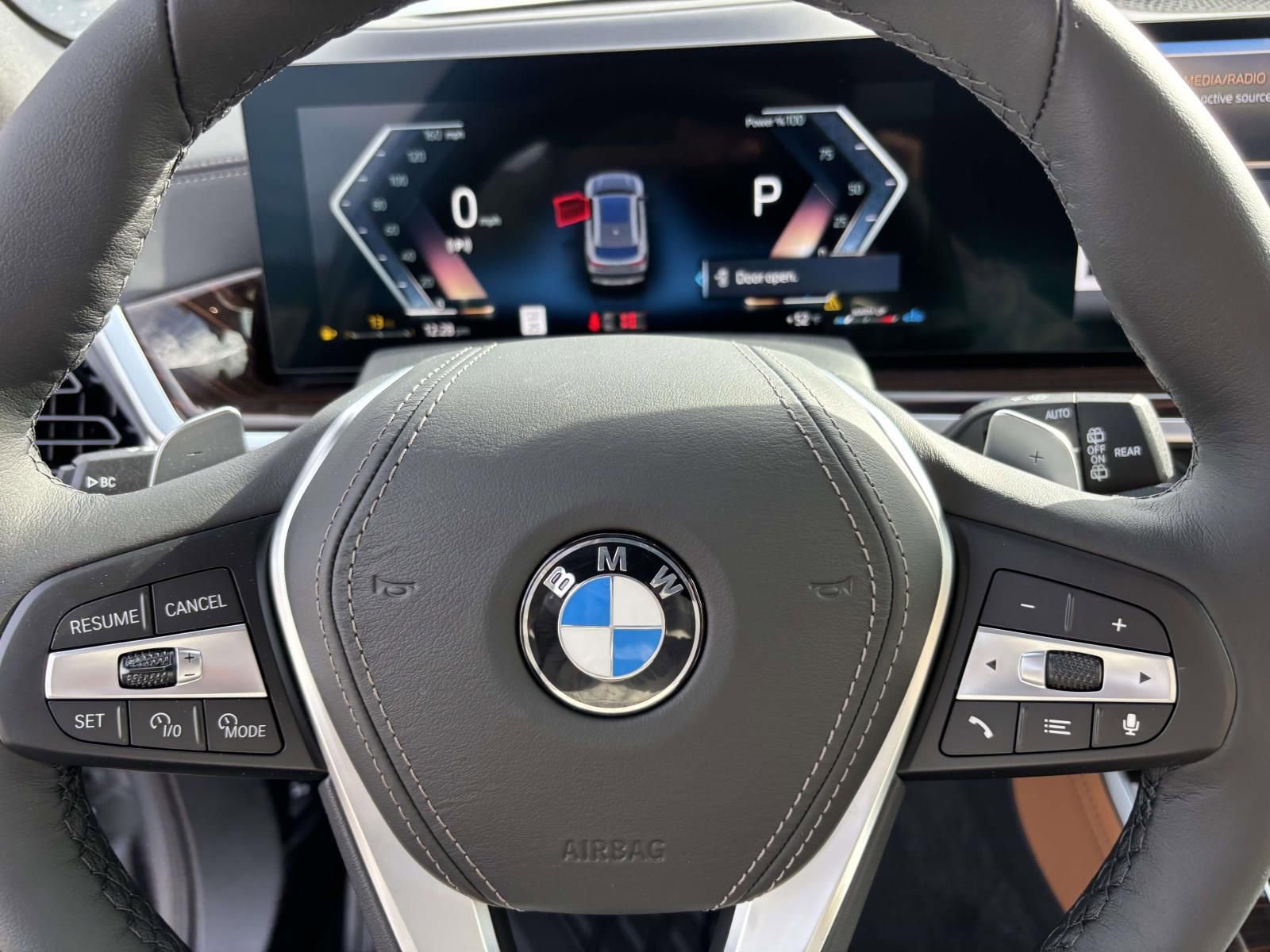 New 2026 BMW X5 xDrive40i w/ Climate Comfort Package image 16