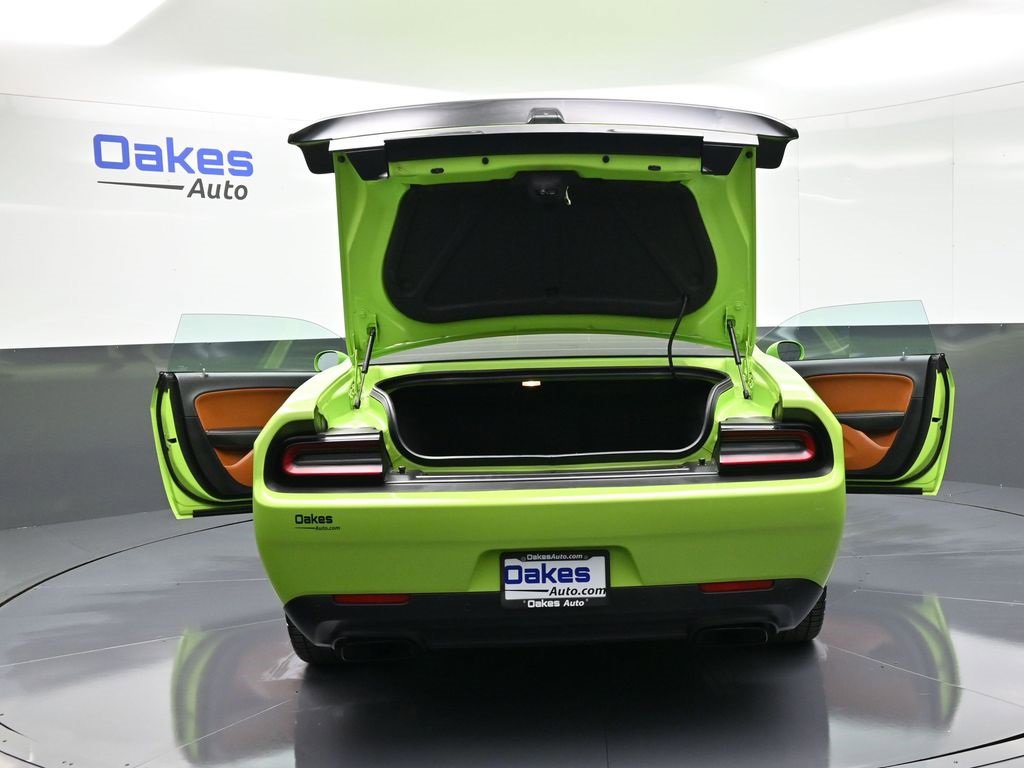 Used 2019 Dodge Challenger SRT Hellcat Redeye image 48