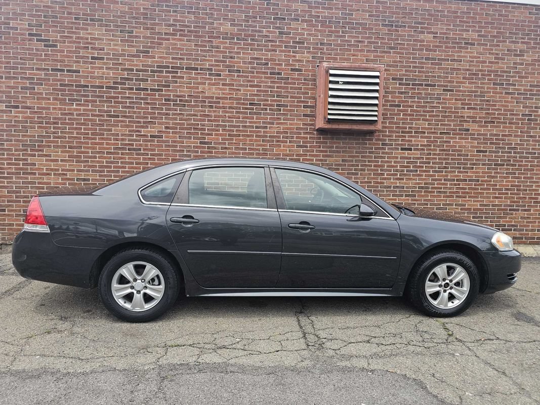 Used 2015 Chevrolet Impala Limited LS FWD image 2