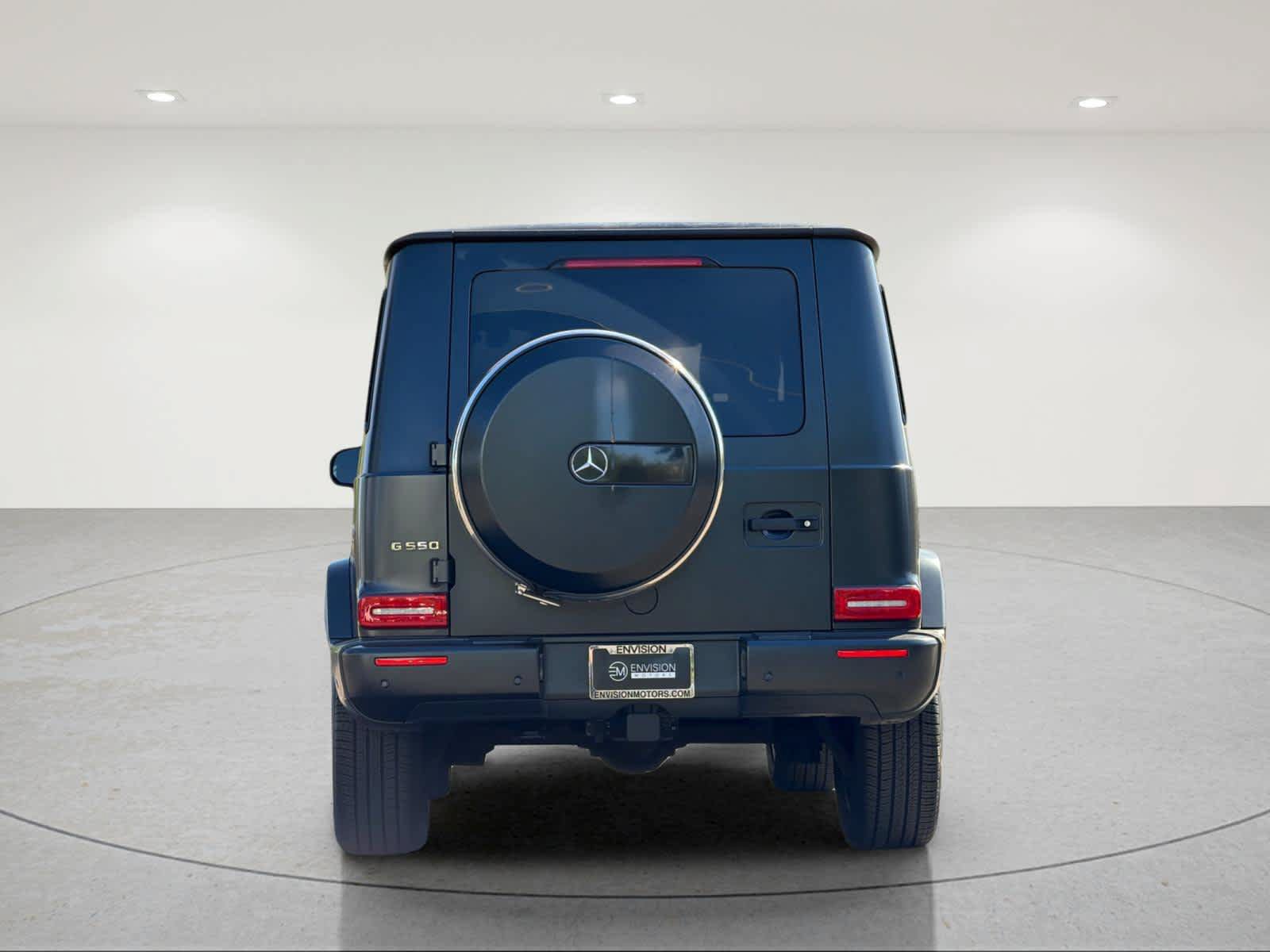 Used 2022 Mercedes-Benz G 550 image 4