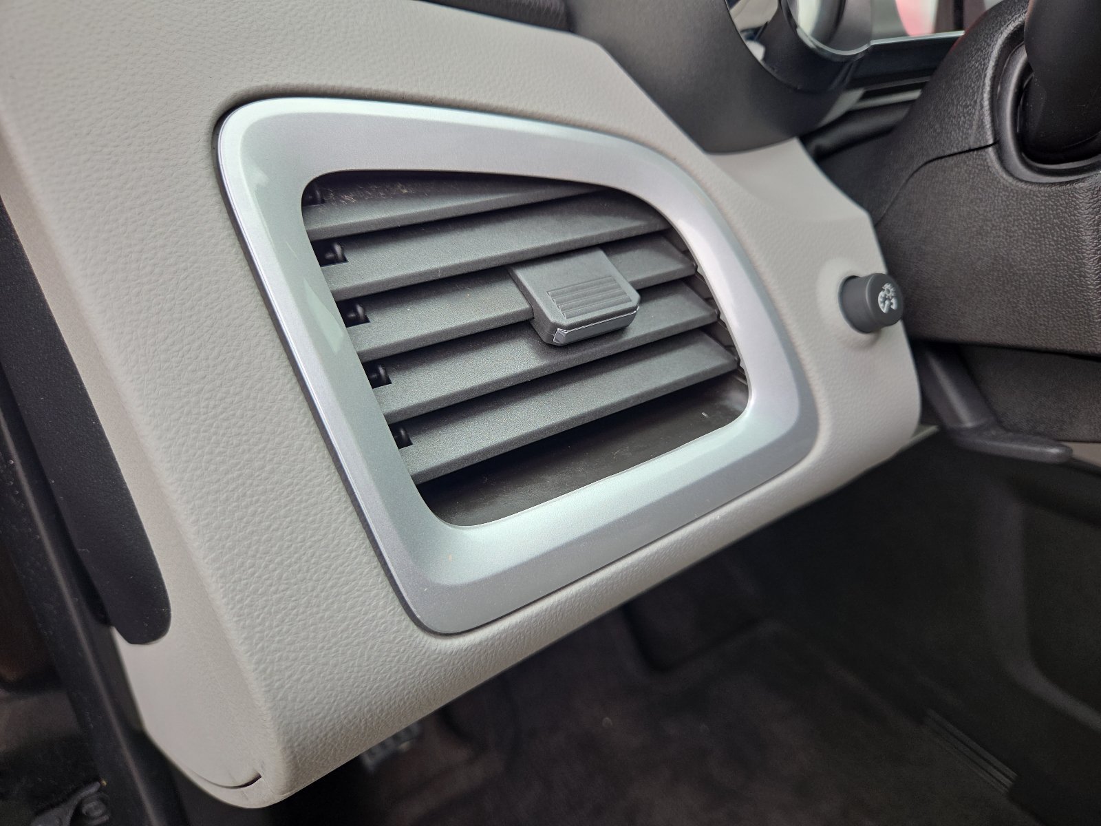 Used 2016 GMC Terrain Denali FWD image 11