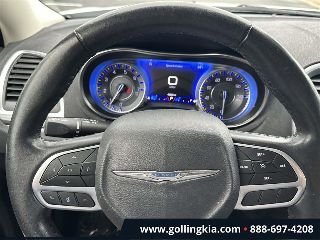 Used 2021 Chrysler 300 Touring L image 19
