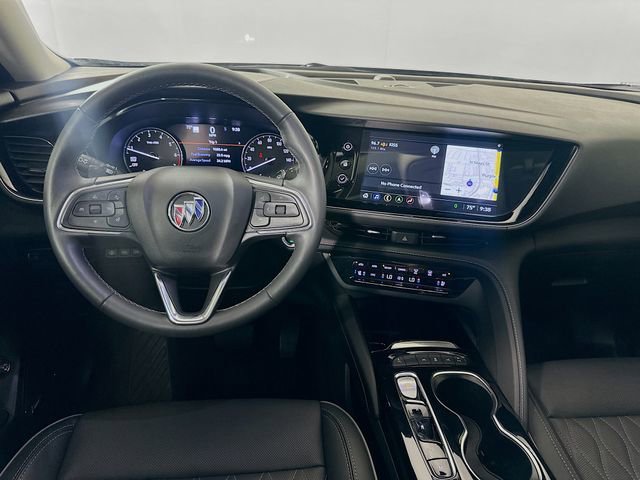 Used 2023 Buick Envision Avenir image 22