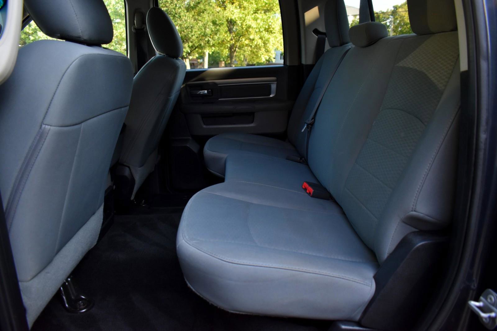 Used 2016 RAM 1500 Outdoorsman image 32