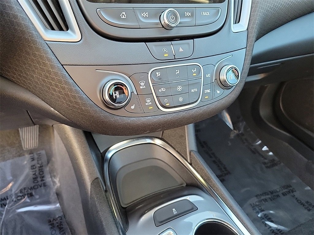 Used 2023 Chevrolet Malibu LT image 28