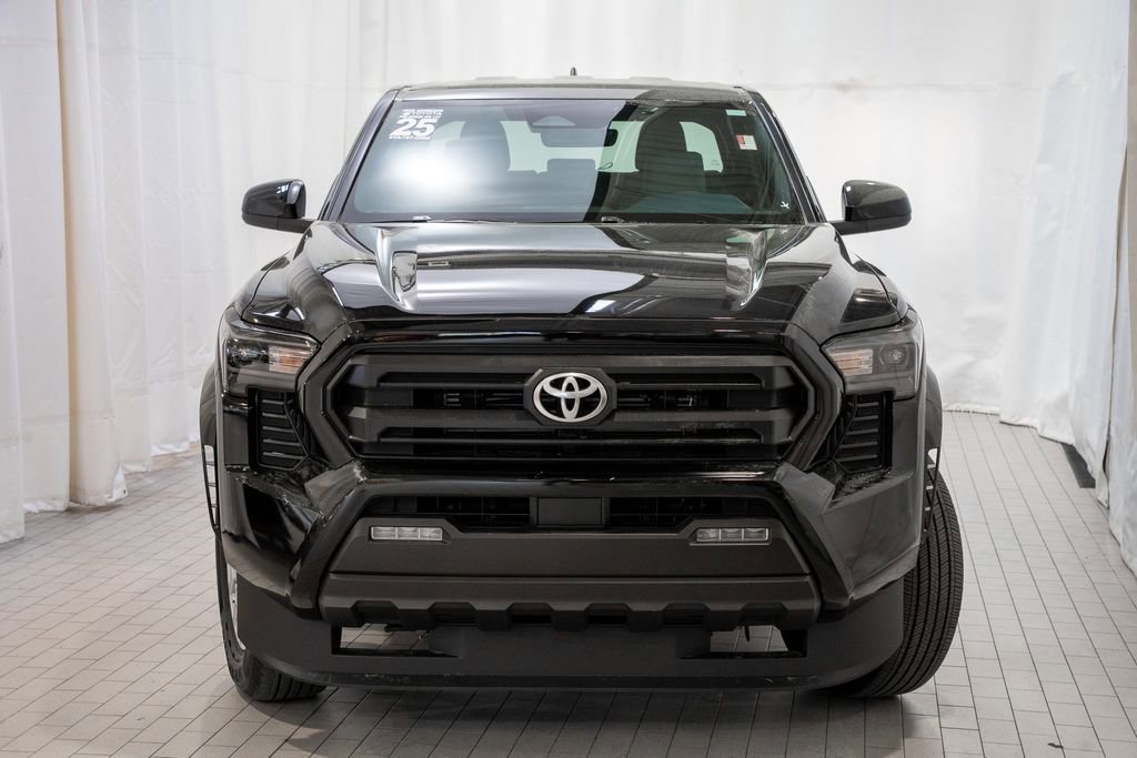 Certified 2025 Toyota Tacoma SR5 image 2