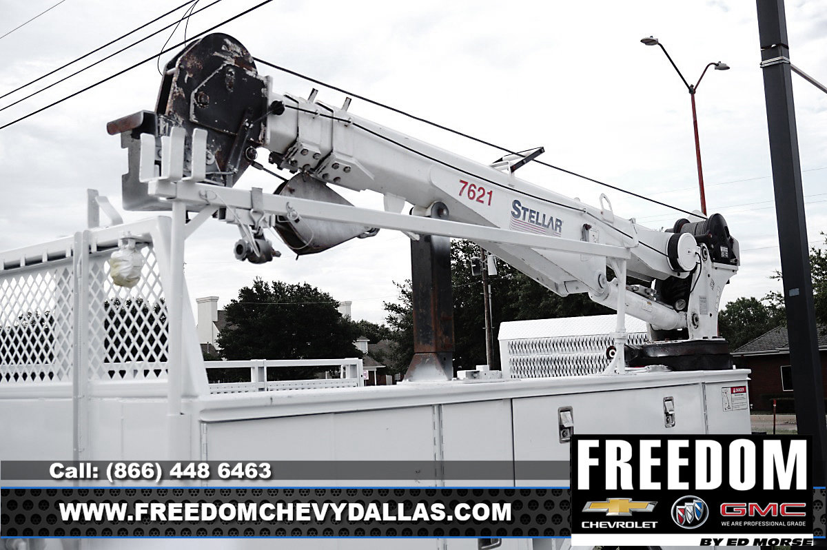 Used 2014 Ford F550 4x4 Regular Cab Super Duty image 7