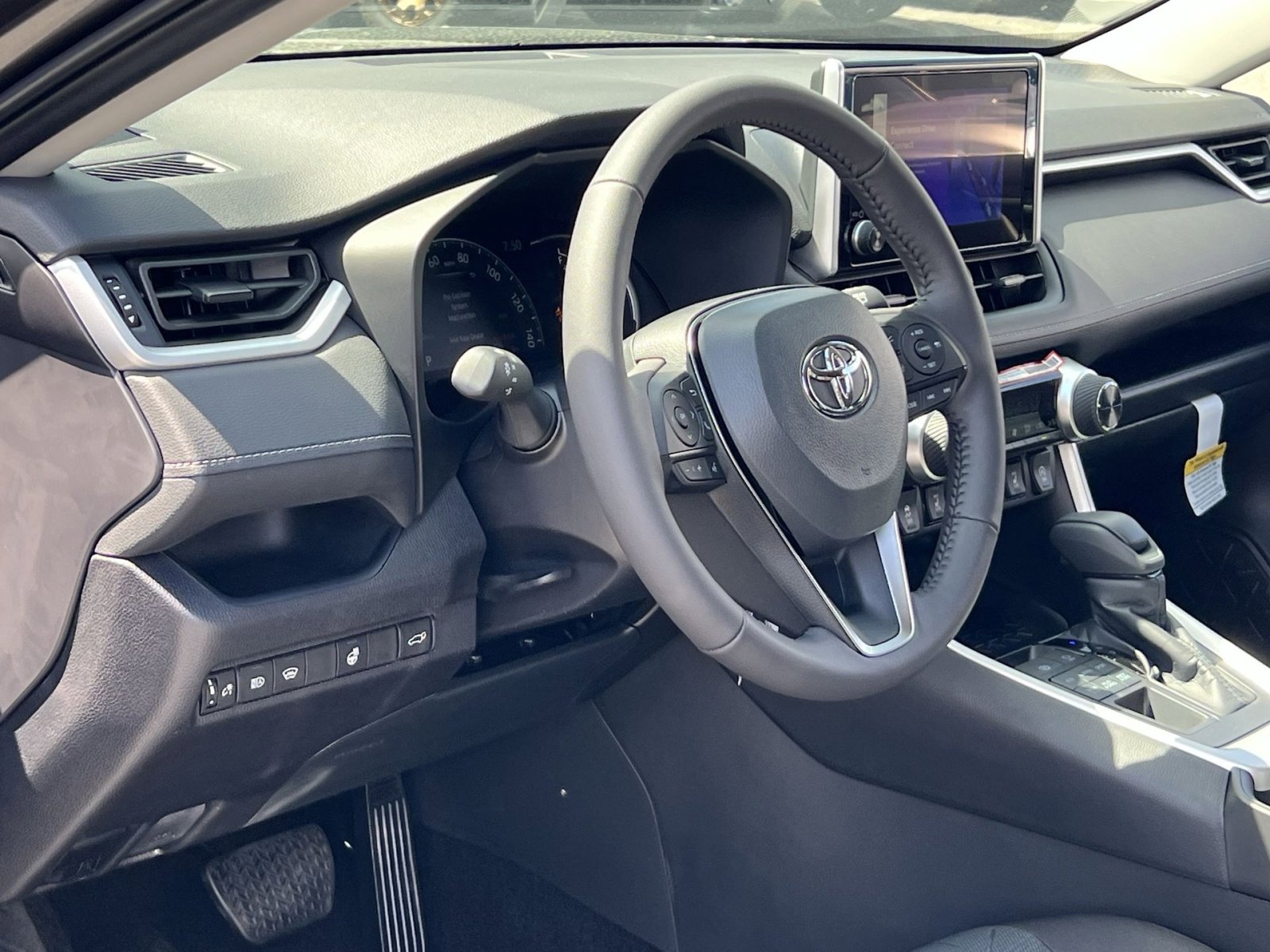 New 2025 Toyota RAV4 XLE image 11