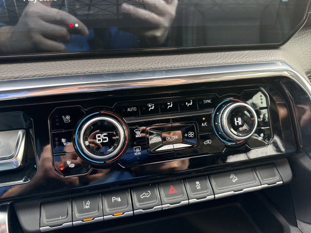 Certified 2024 GMC Sierra 2500 Denali w/ Technology Package image 17