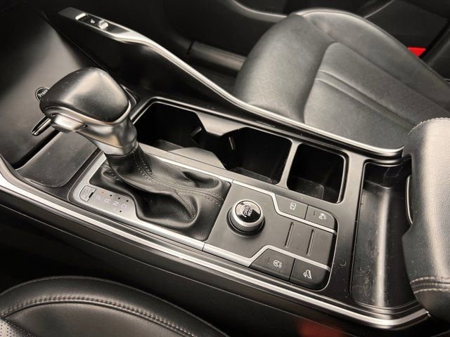 Used 2021 Kia Sorento S FWD image 19