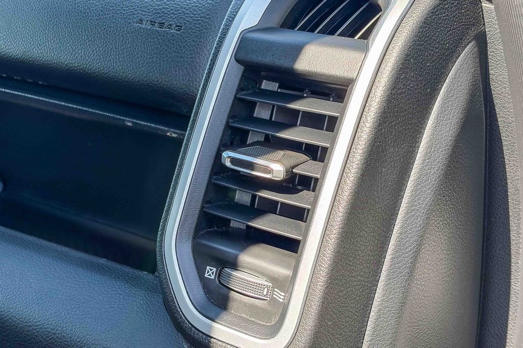 Used 2021 RAM 1500 Big Horn AWD/4WD image 42