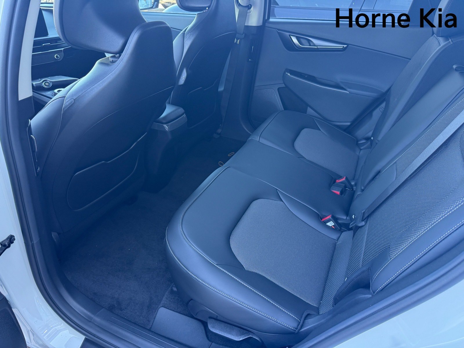 New 2026 Kia EV6 Light RWD image 12
