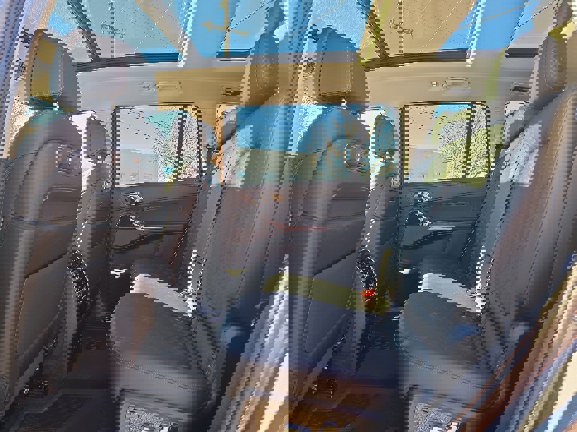 Certified 2024 BMW X7 xDrive40i image 13