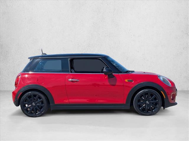 Used 2019 MINI Cooper 2-Door Hardtop image 4