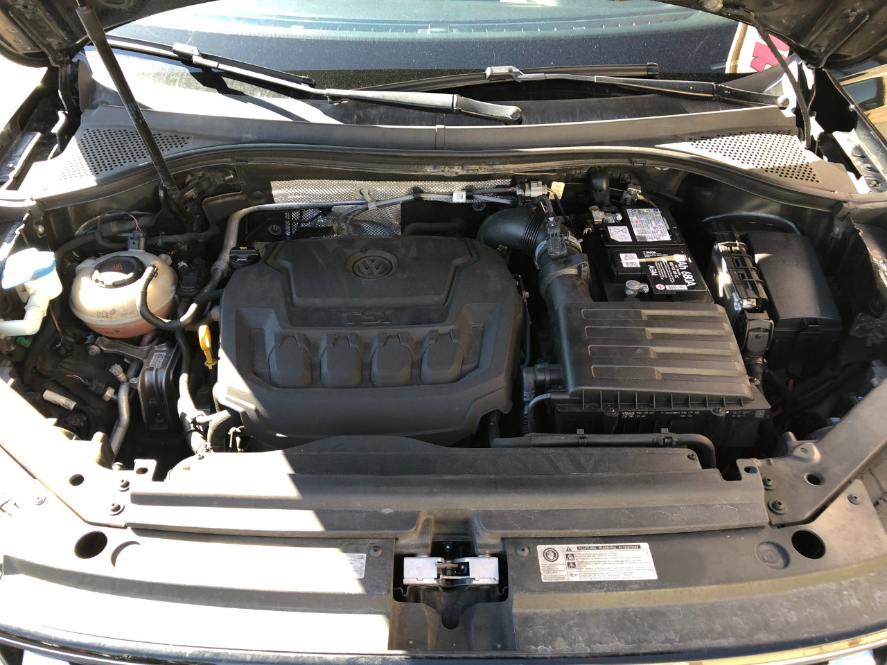 Used 2019 Volkswagen Tiguan SE w/ Panoramic Sunroof Package image 29