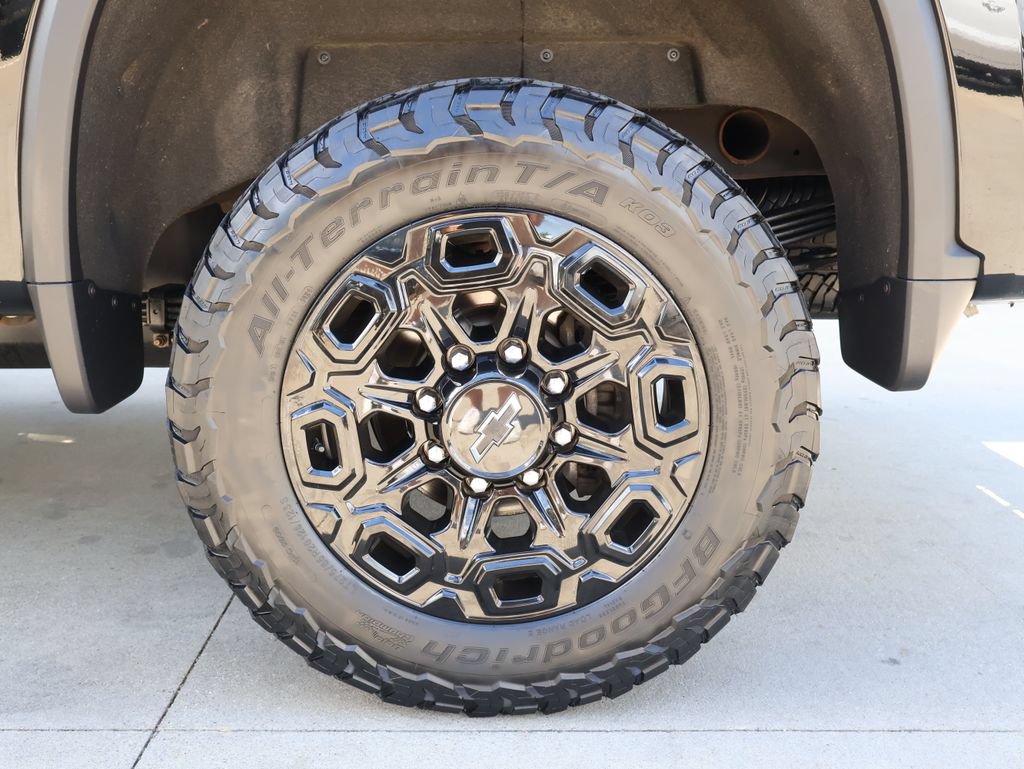 Certified 2024 Chevrolet Silverado 2500 High Country w/ High Country Premium Package AWD/4WD image 52