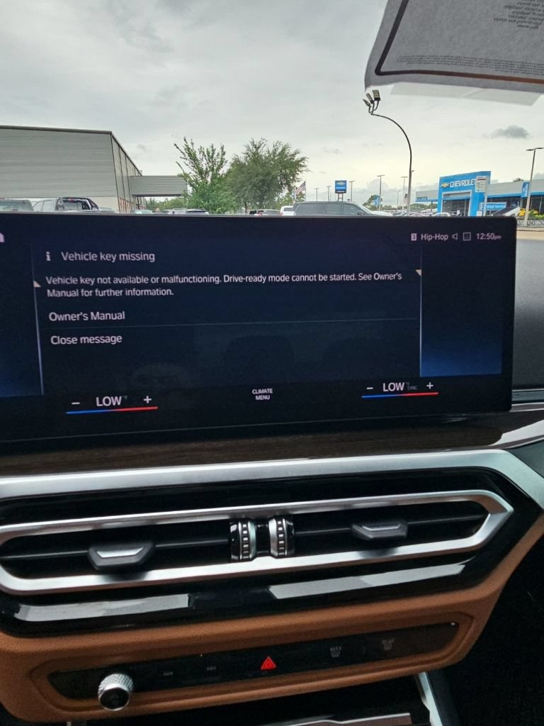 Used 2023 BMW 330i Sedan w/ Driving Assistance Package RWD image 16